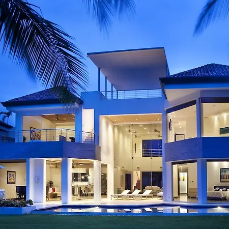 Casa Del Mar Villa
